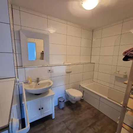 Апартаменты Landau, Schoene Helle Gemuetliche Ландау (Пфальц)